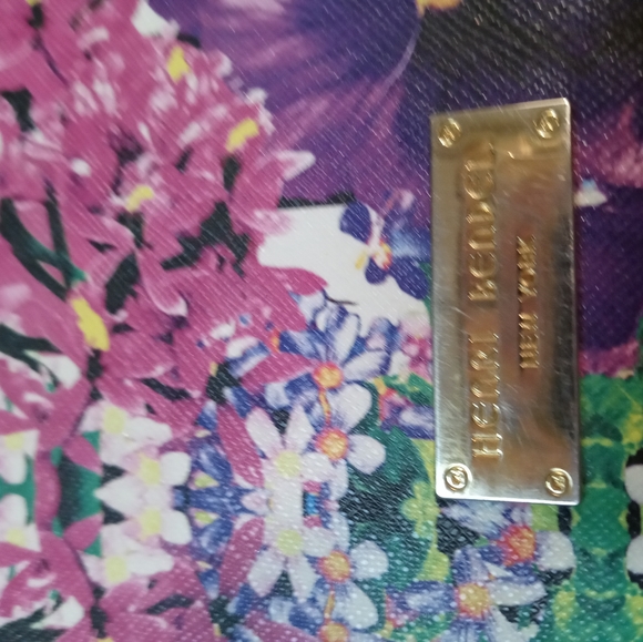 💐Henri Bendel Kaleidoscope Floral Wallet💐 bright and colorful wallet - Picture 8 of 11